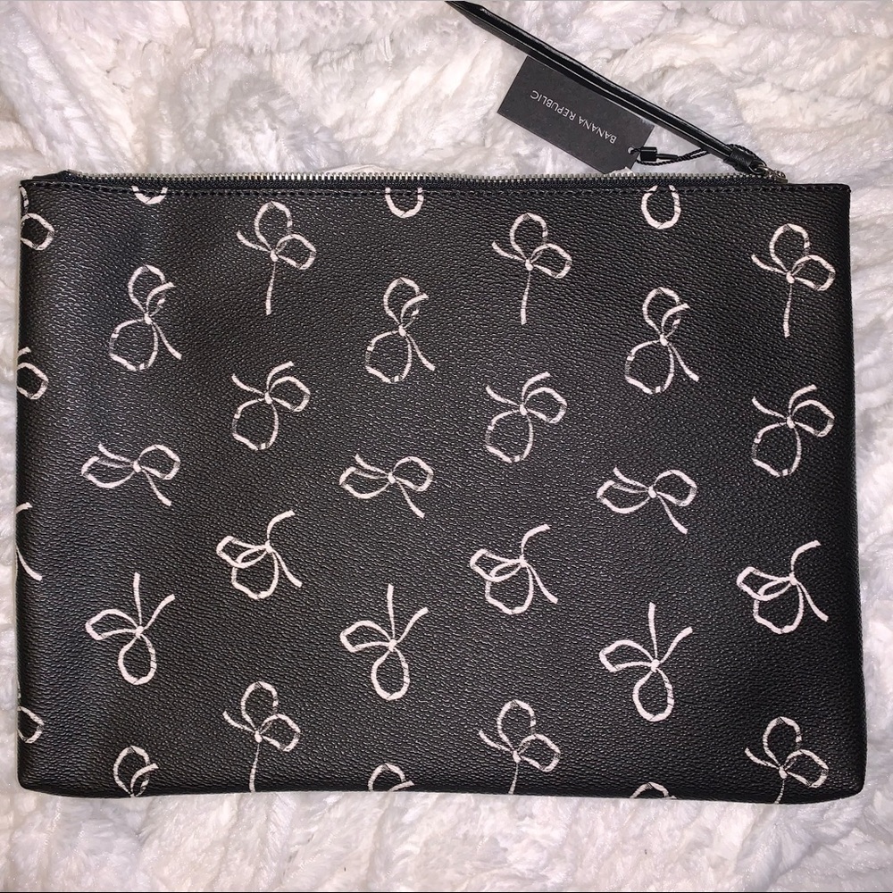 XLarge Zip Clutch